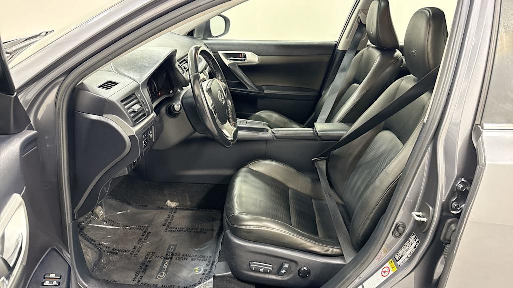 2013 Lexus CT 200h 10