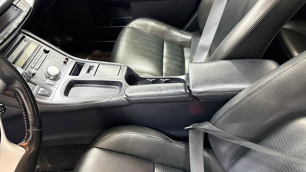 2013 Lexus CT 200h 11