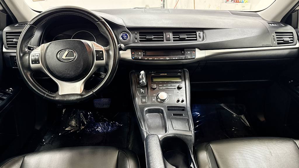 2013 Lexus CT 200h 13