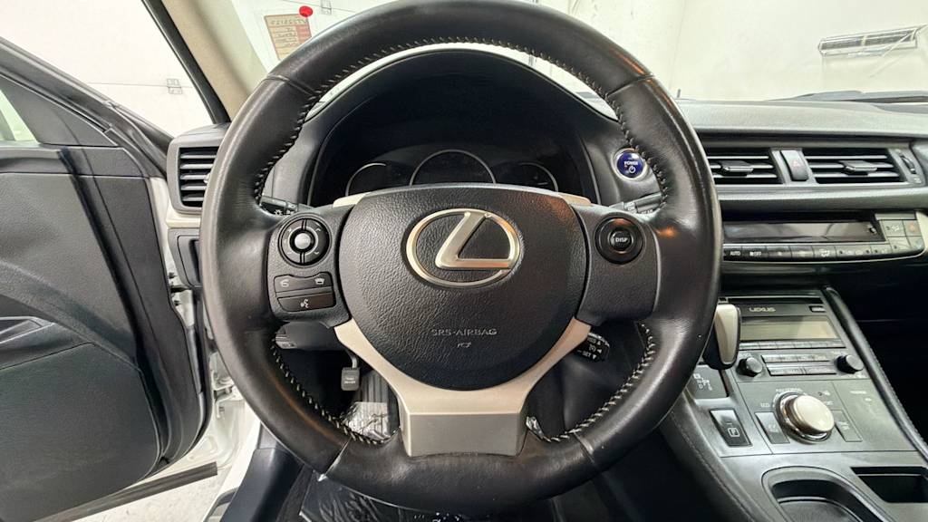 Thumbnail: 2015 Lexus CT - 9