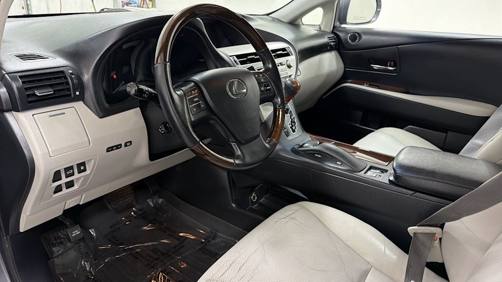 Thumbnail: 2012 Lexus RX - 2