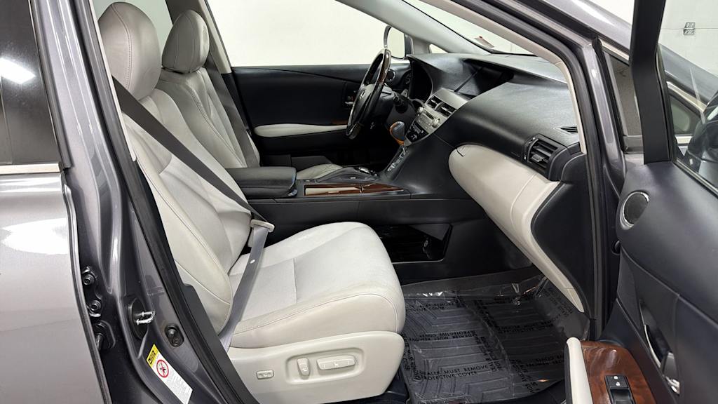 Thumbnail: 2012 Lexus RX - 32