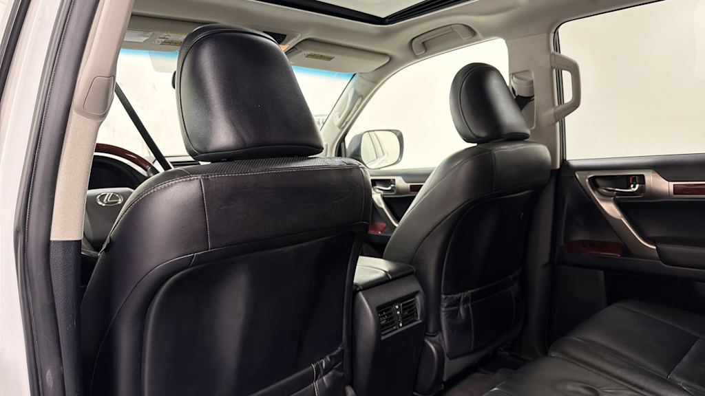 Thumbnail: 2013 Lexus GX - 32