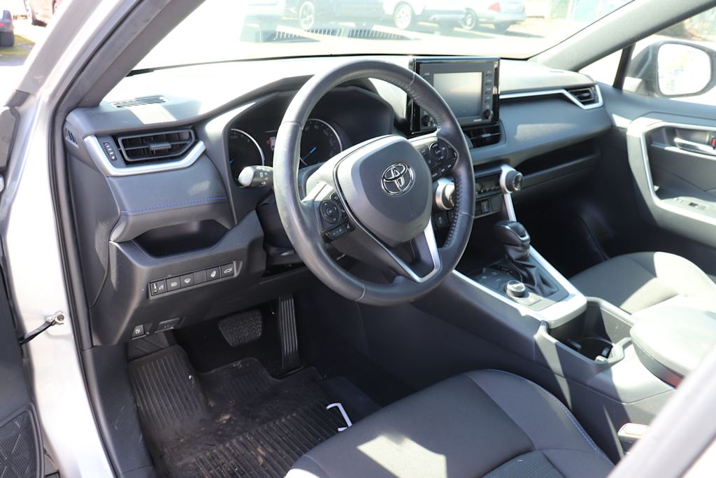 Thumbnail: 2022 Toyota RAV4 - 2