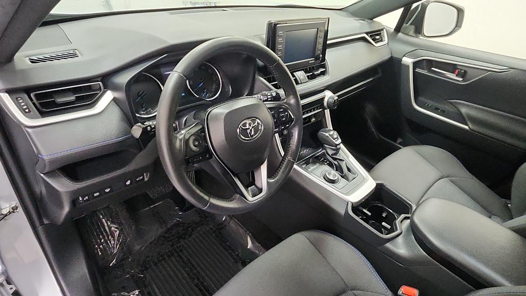 Thumbnail: 2022 Toyota RAV4 - 2