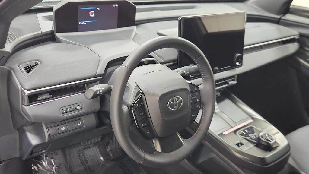 Thumbnail: 2026 Toyota C-HR - 2