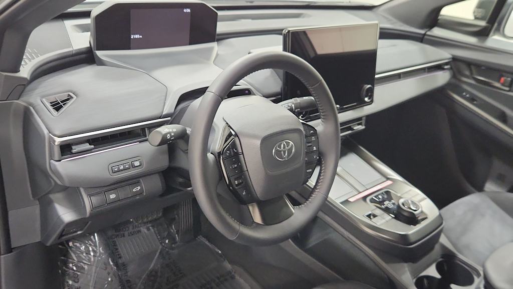 Thumbnail: 2026 Toyota C-HR - 2