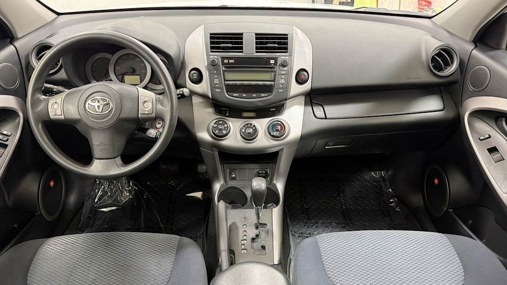 Thumbnail: 2008 Toyota RAV4 - 13