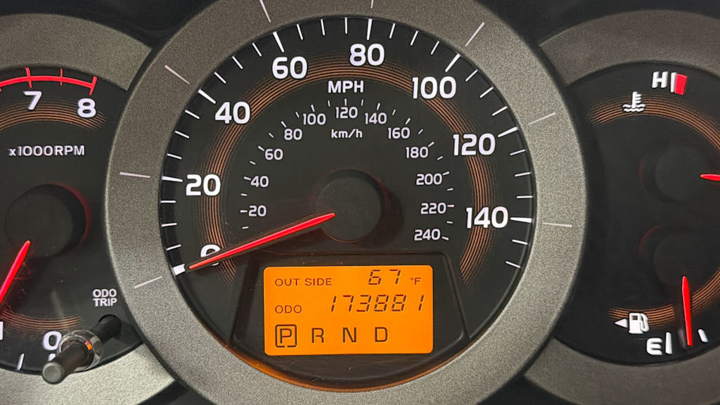 Thumbnail: 2008 Toyota RAV4 - 16
