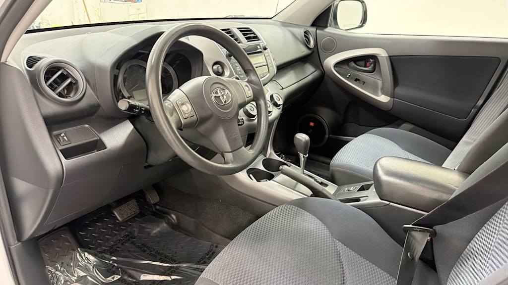 Thumbnail: 2008 Toyota RAV4 - 2