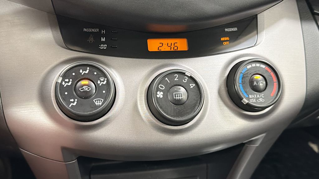 Thumbnail: 2008 Toyota RAV4 - 27