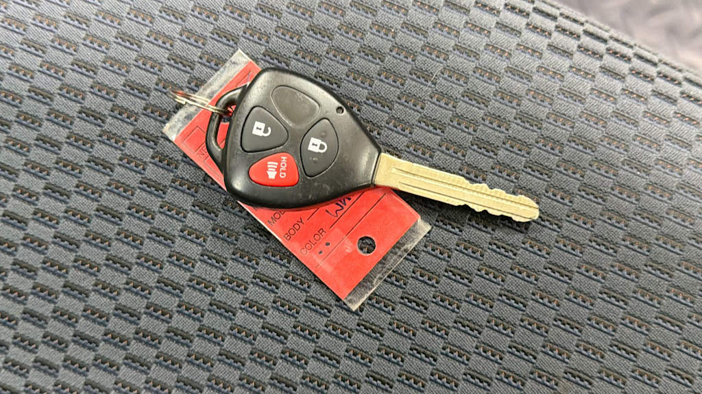 Thumbnail: 2008 Toyota RAV4 - 18