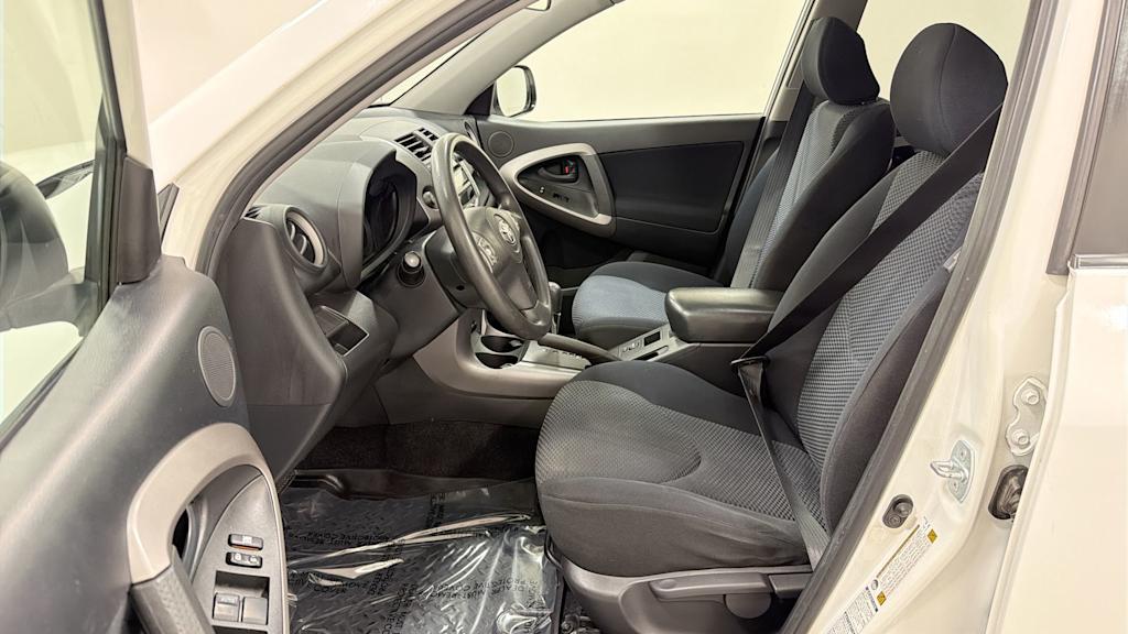 Thumbnail: 2008 Toyota RAV4 - 10