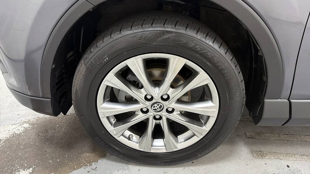 Thumbnail: 2016 Toyota RAV4 - 7
