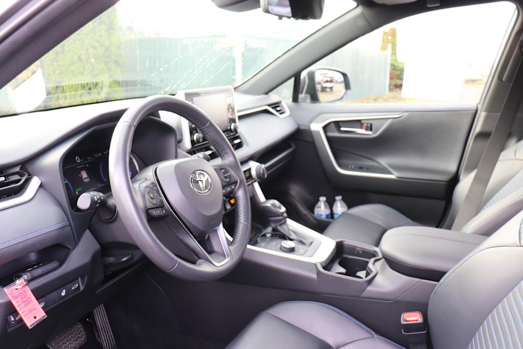 Thumbnail: 2020 Toyota RAV4 - 2