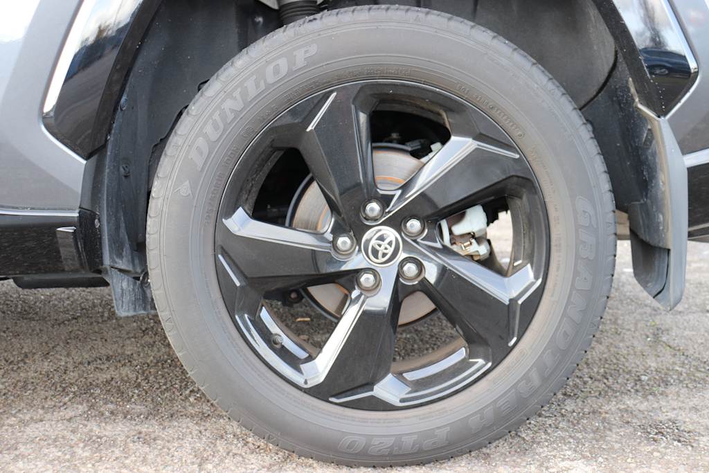 Thumbnail: 2020 Toyota RAV4 - 6