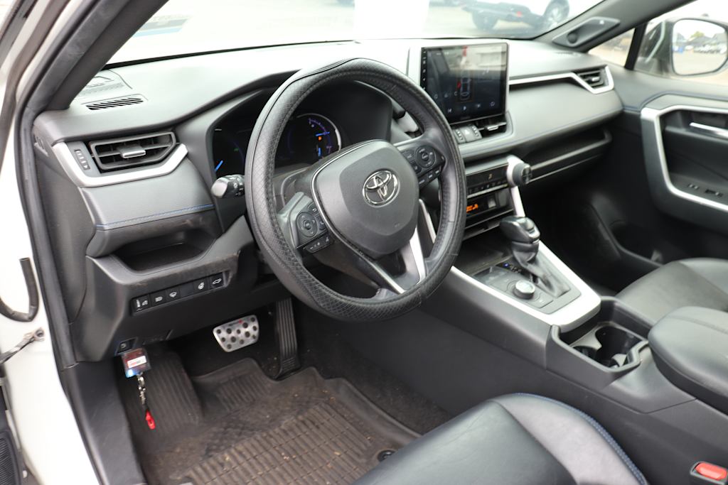 Thumbnail: 2019 Toyota RAV4 - 2