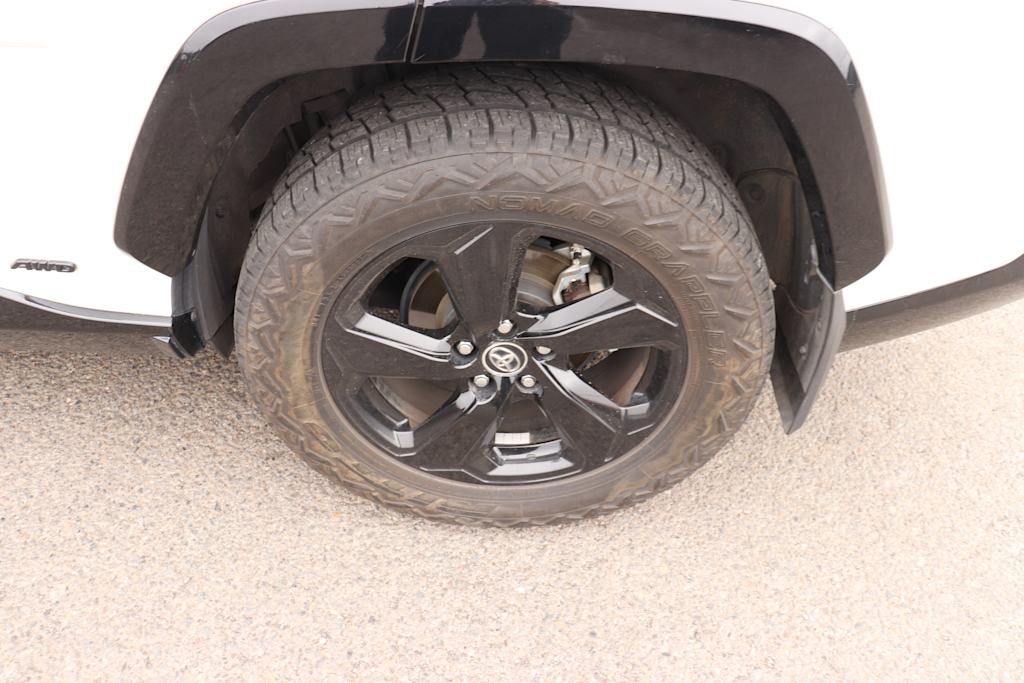 Thumbnail: 2019 Toyota RAV4 - 7