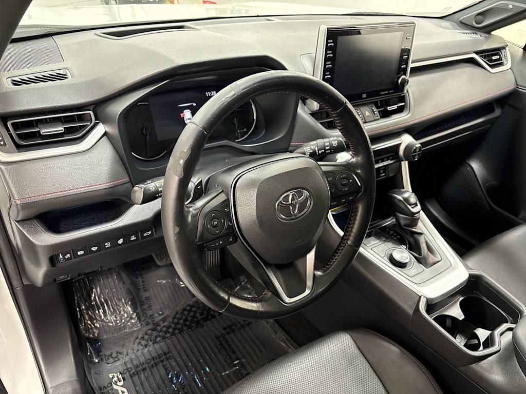 Thumbnail: 2021 Toyota RAV4 - 2