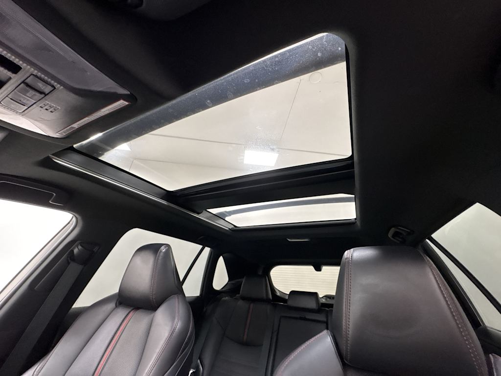 Thumbnail: 2021 Toyota RAV4 - 31