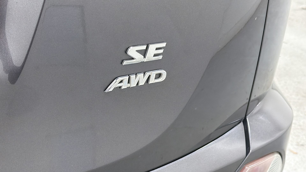 Thumbnail: 2018 Toyota RAV4 - 6