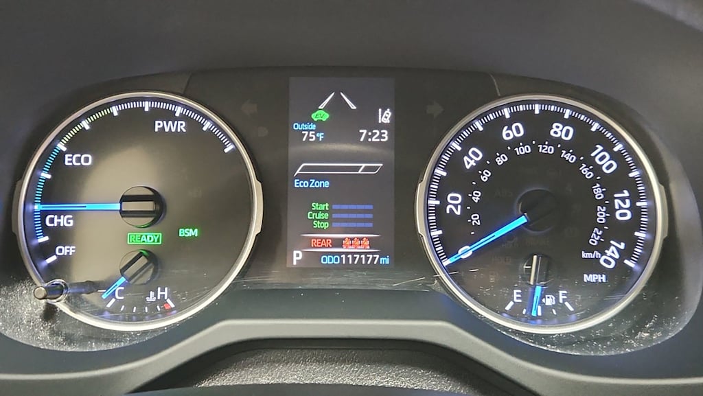 Thumbnail: 2019 Toyota RAV4 - 15