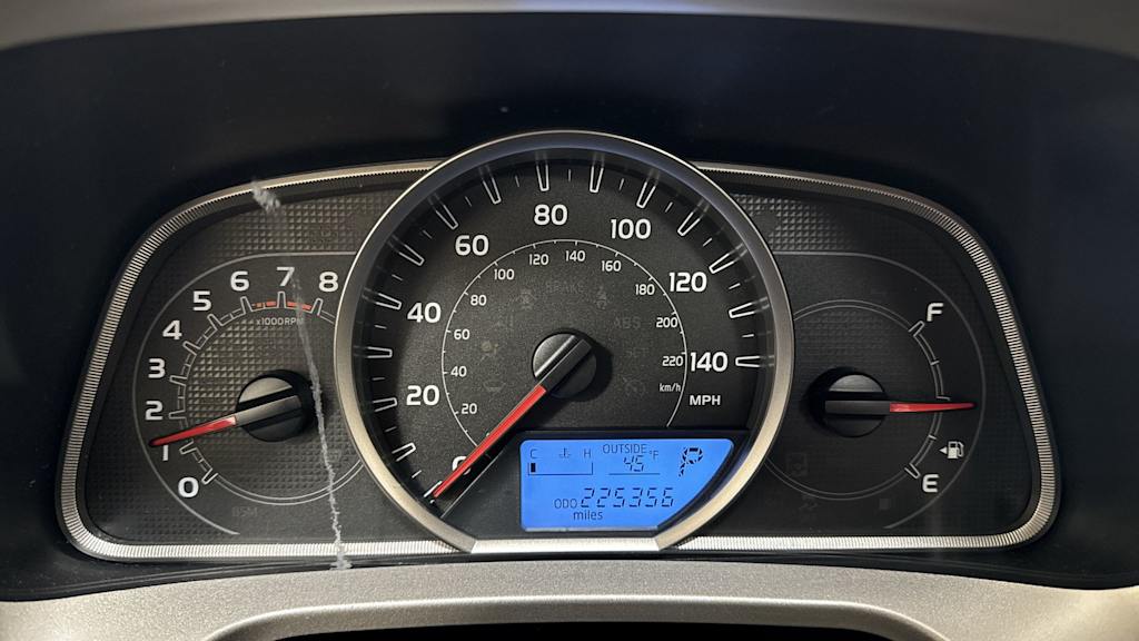 Thumbnail: 2015 Toyota RAV4 - 17