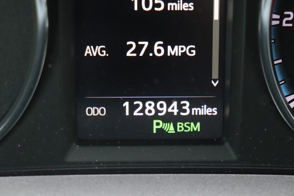 Thumbnail: 2018 Toyota RAV4 - 7