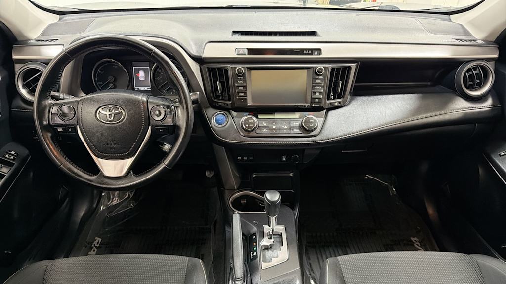 Thumbnail: 2018 Toyota RAV4 - 13