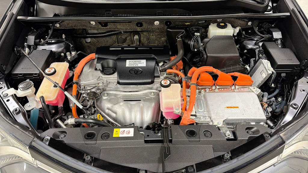 Thumbnail: 2018 Toyota RAV4 - 8