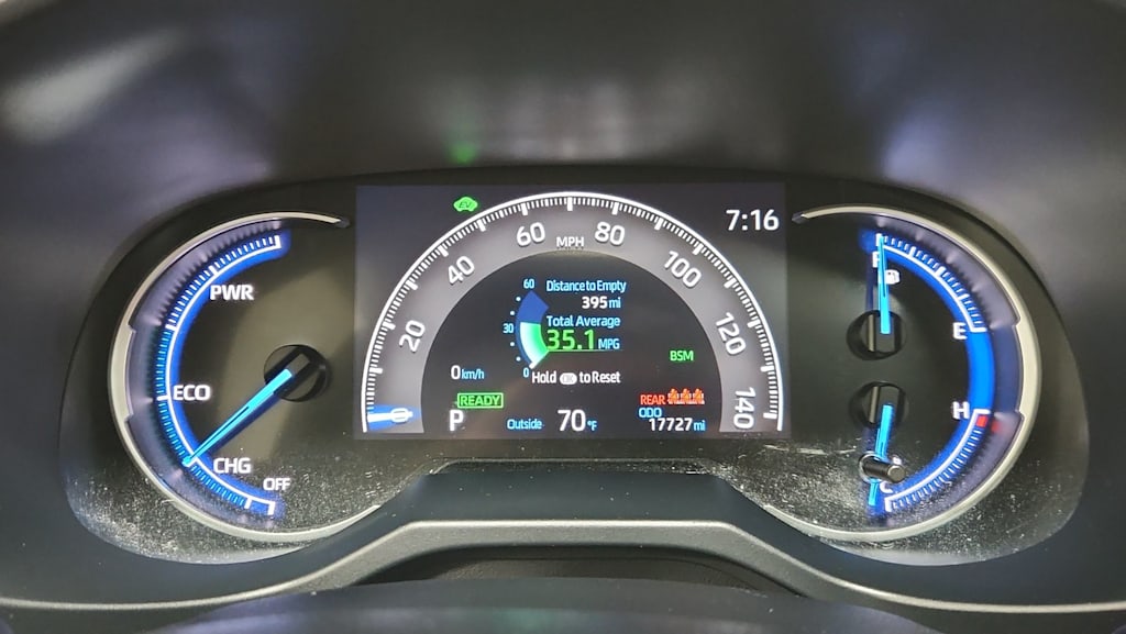 Thumbnail: 2023 Toyota RAV4 - 15