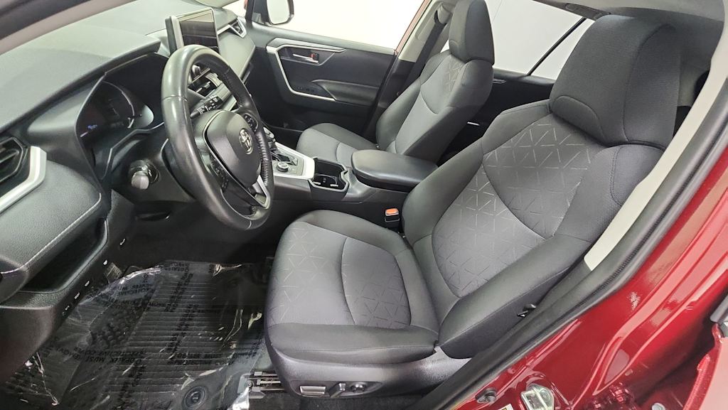 Thumbnail: 2023 Toyota RAV4 - 9