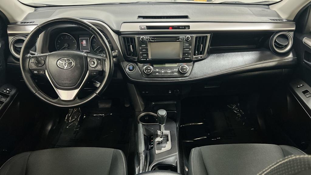 2018 Toyota RAV4 XLE 13