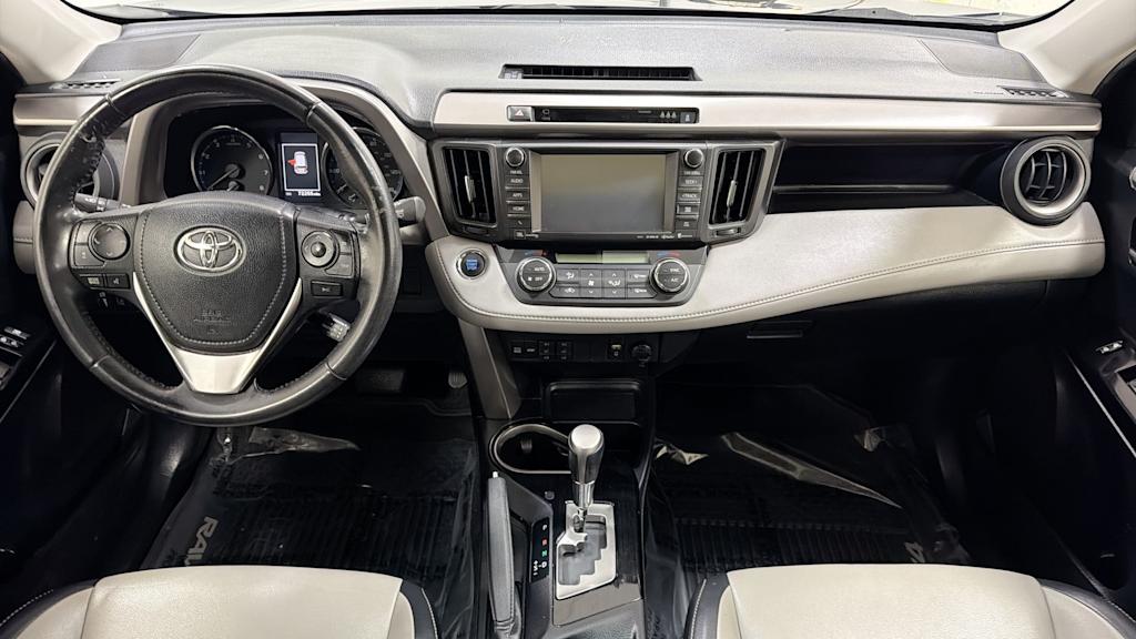 Thumbnail: 2018 Toyota RAV4 - 13
