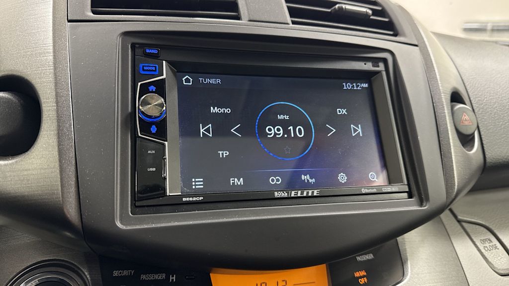 Thumbnail: 2009 Toyota RAV4 - 13