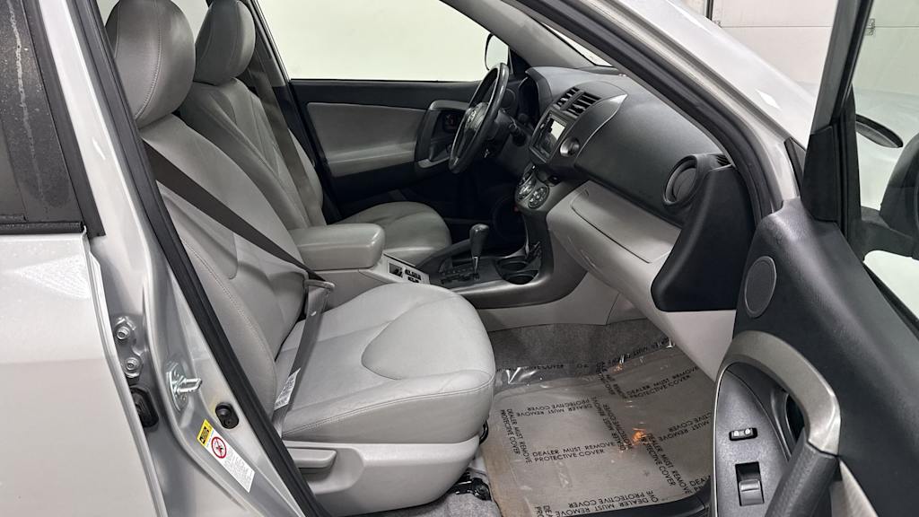 Thumbnail: 2009 Toyota RAV4 - 31