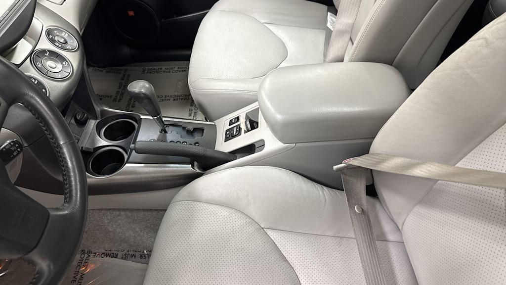 Thumbnail: 2009 Toyota RAV4 - 10