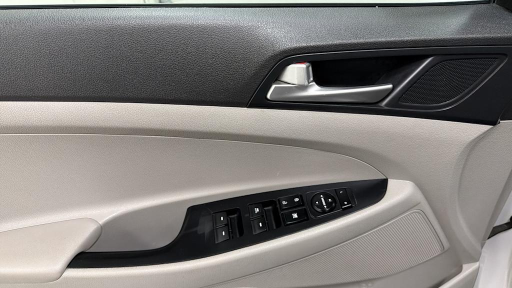 Thumbnail: 2019 Hyundai Tucson - 25