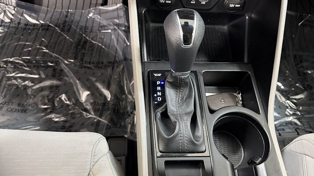 Thumbnail: 2019 Hyundai Tucson - 16