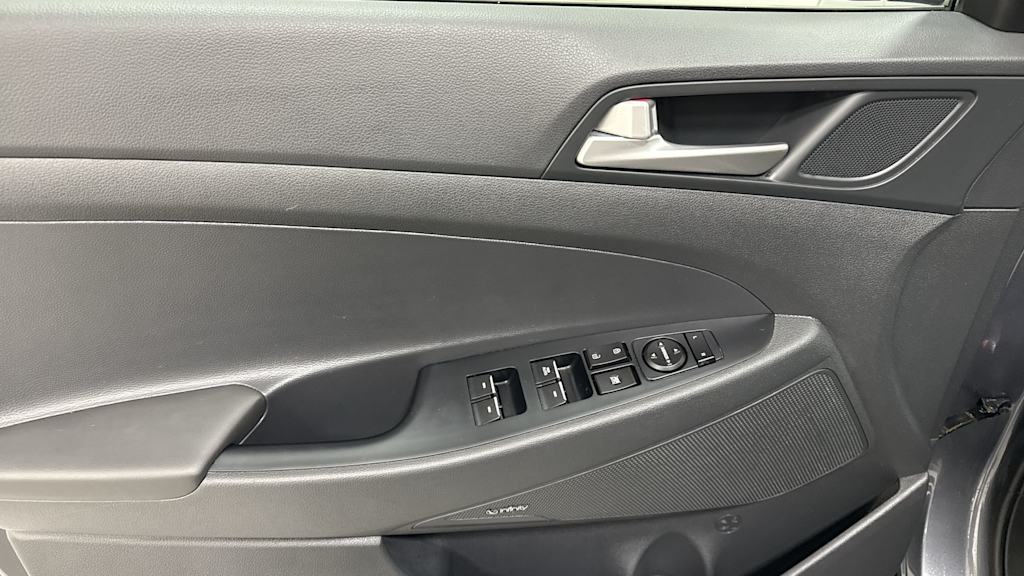 Thumbnail: 2021 Hyundai Tucson - 26