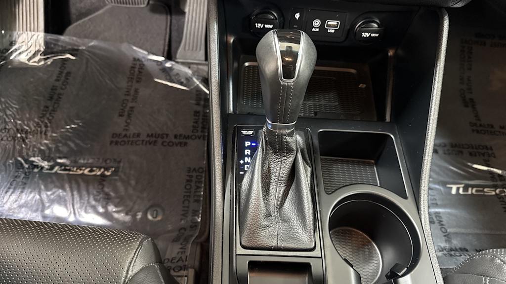 Thumbnail: 2021 Hyundai Tucson - 16