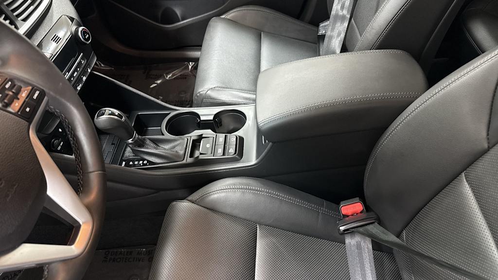 Thumbnail: 2021 Hyundai Tucson - 12