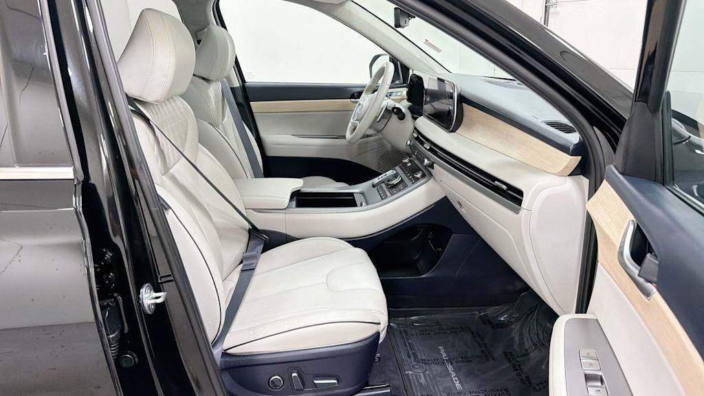 Thumbnail: 2023 Hyundai Palisade - 33
