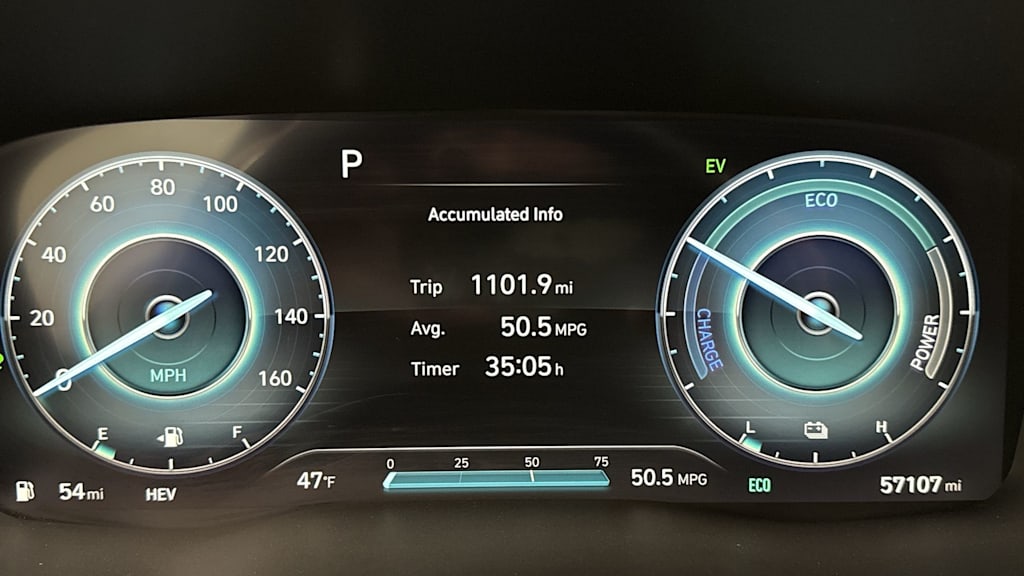 Thumbnail: 2022 Hyundai Santa Fe - 16