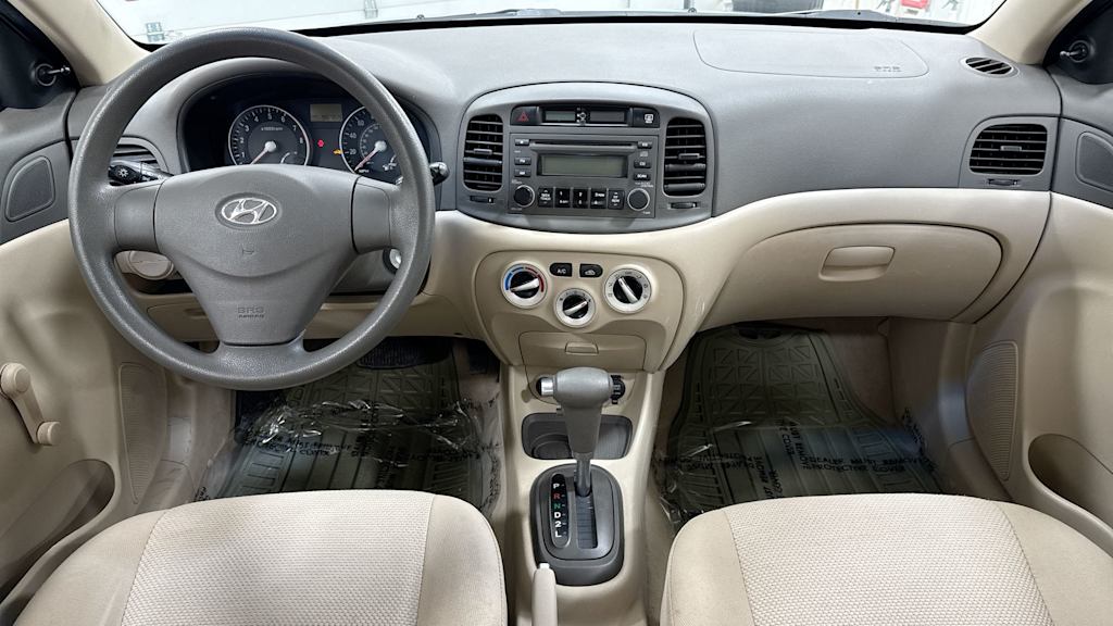 2007 Hyundai Accent GLS 13