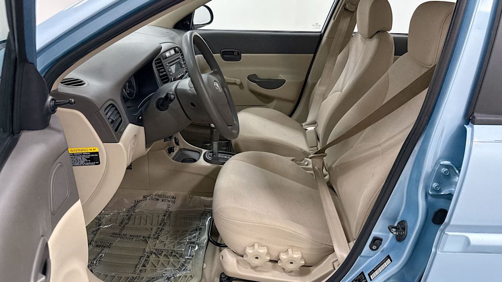 2007 Hyundai Accent GLS 10