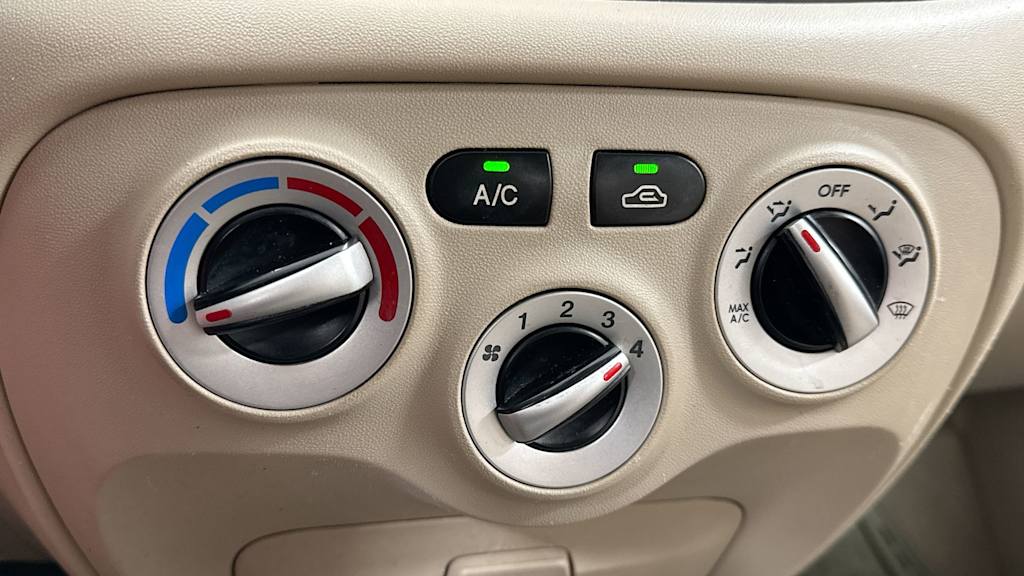 2007 Hyundai Accent GLS 27