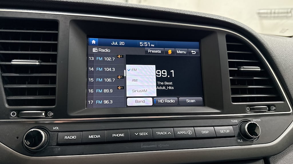 Thumbnail: 2018 Hyundai Elantra - 14