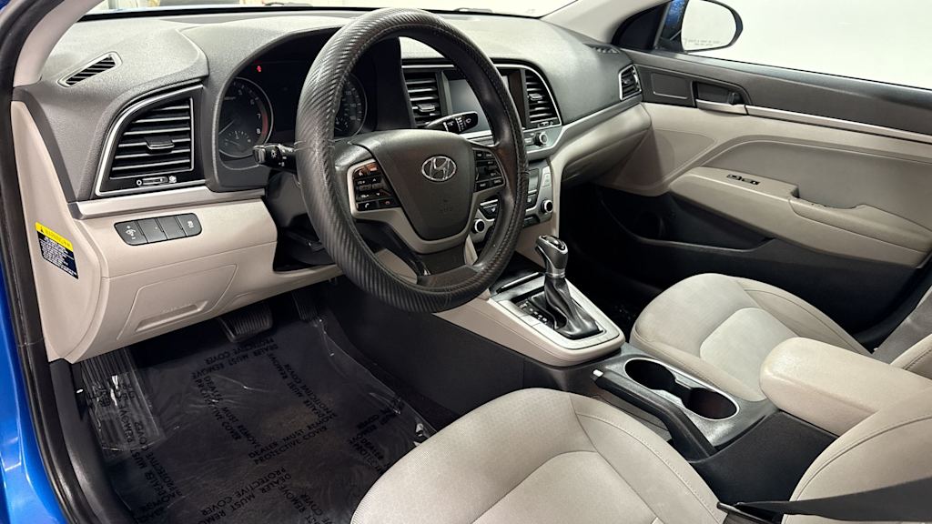 Thumbnail: 2017 Hyundai Elantra - 2