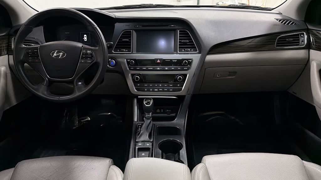 Thumbnail: 2017 Hyundai Sonata - 13